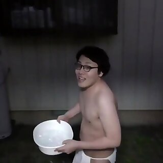 JAPANSK FAMOUS GAY POJKE Simoyaka Ice Bucket Challenge