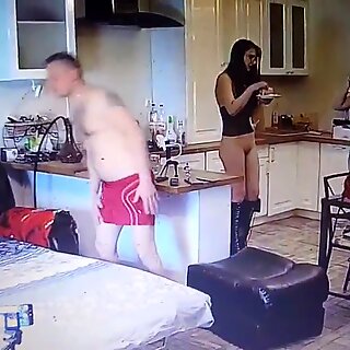 .. mladý pár dělá amatéři porno filmy doma ..